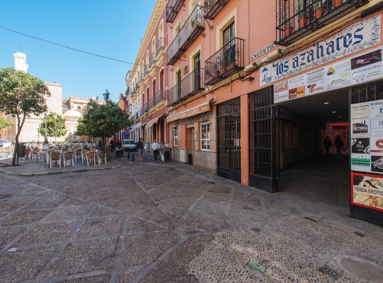 Azahares Suite Apartment Sevilla Exteriör bild