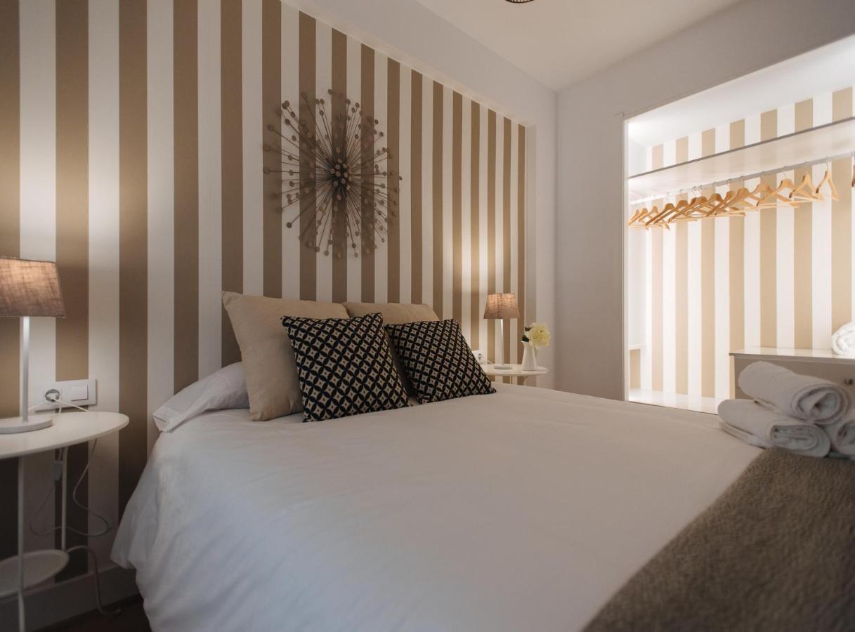 Azahares Suite Apartment Sevilla Exteriör bild