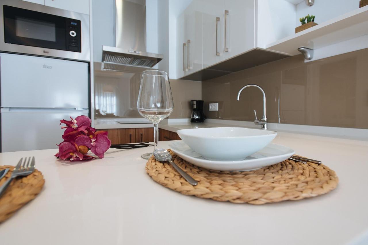 Azahares Suite Apartment Sevilla Exteriör bild